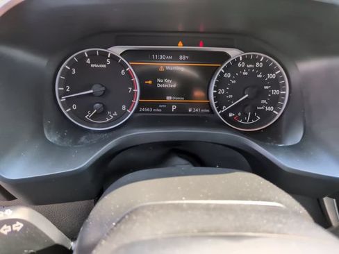 Used 2026 Nissan Rogue SV AWD/4WD image 17