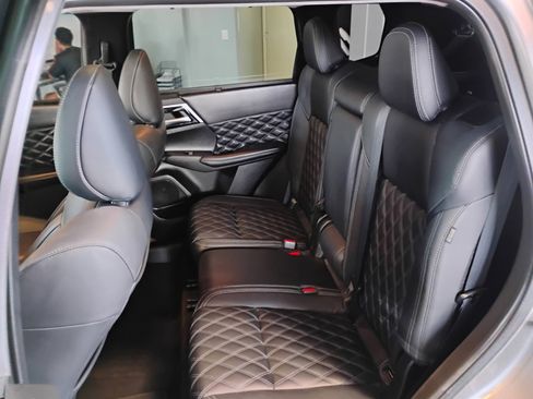 Used 2023 Mitsubishi Outlander SEL image 72