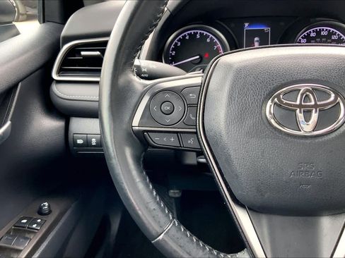 Used 2024 Toyota Camry SE image 22