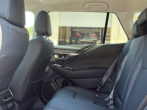 Used 2022 Subaru Outback Limited XT AWD/4WD image 22