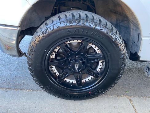 Used 2013 Ford F150 XLT w/ Luxury Equipment Group image 14