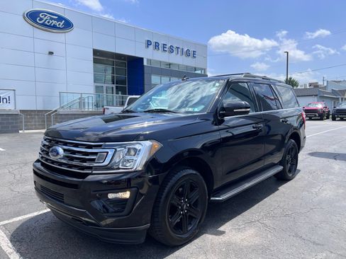 Used 2021 Ford Expedition XLT AWD/4WD image 3