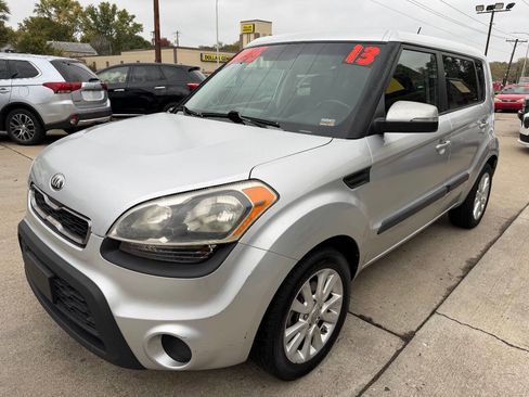 Used 2013 Kia Soul + w/ Audio Pkg image 3