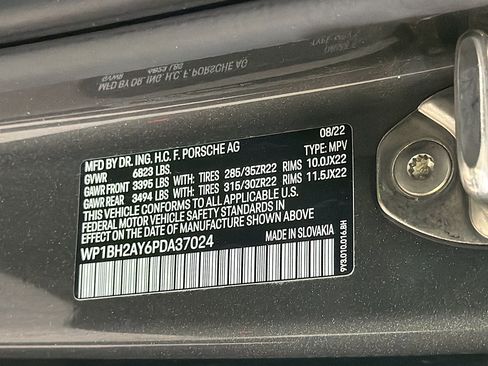 Certified 2023 Porsche Cayenne Turbo S AWD/4WD image 42