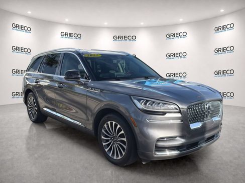 Used 2022 Lincoln Aviator Reserve RWD image 1