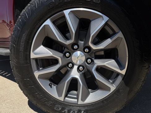 Used 2021 Chevrolet Silverado 1500 LT w/ Texas Edition Plus AWD/4WD image 9