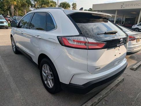 Certified 2023 Ford Edge SEL w/ Convenience Package AWD/4WD image 3