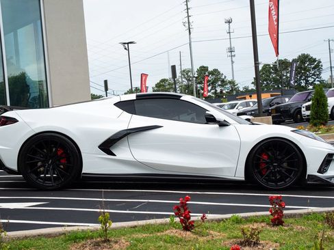 Used 2020 Chevrolet Corvette Stingray Preferred Cpe w/ 2LT Preferred Equipment Group RWD image 12