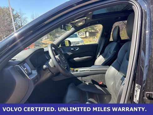 Certified 2024 Volvo XC60 B5 Ultimate w/ Protection Package Premier image 21