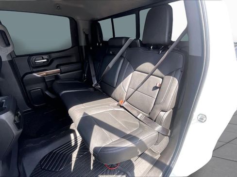 Used 2021 Chevrolet Silverado 1500 LT Trail Boss w/ Convenience Package II image 20