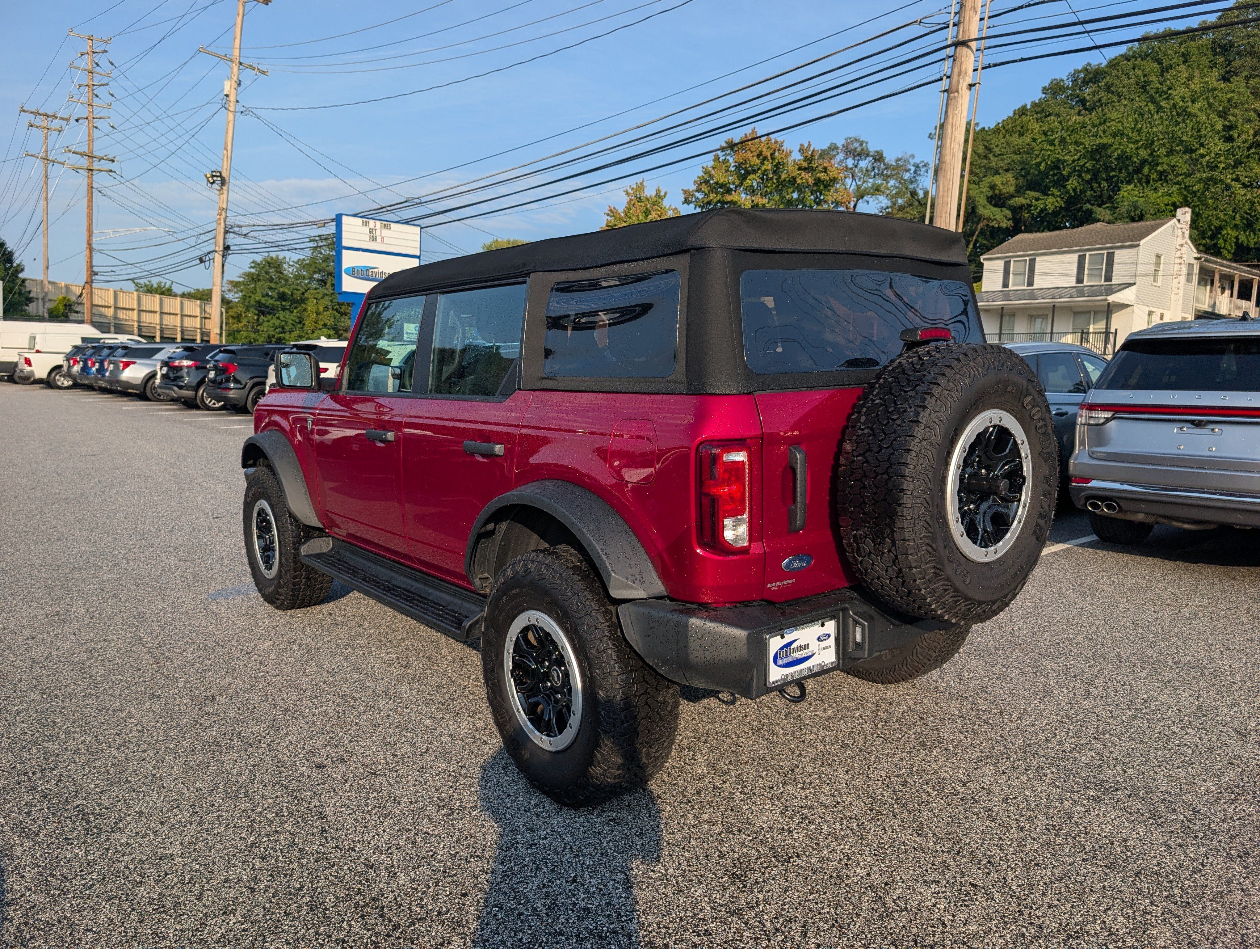Certified 2025 Ford Bronco 4-Door w/ Sasquatch Package AWD/4WD image 5