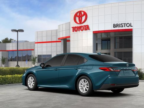 New 2026 Toyota Camry LE FWD image 34