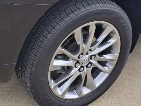 Used 2023 Buick Enclave Avenir w/ Avenir Technology Package image 7