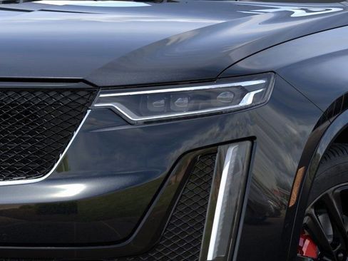 New 2025 Cadillac XT6 Sport w/ Platinum Package image 12