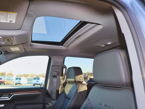 New 2026 GMC Sierra 1500 Denali image 8