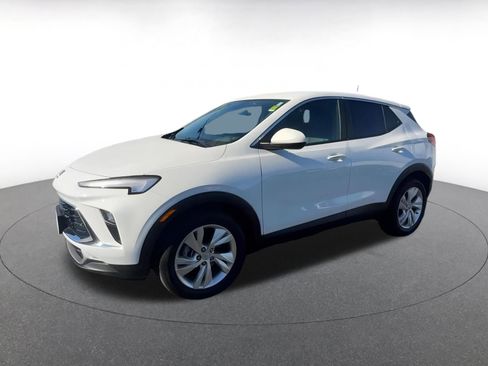 Used 2025 Buick Encore GX Preferred image 8