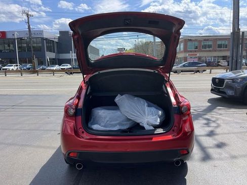 Used 2016 MAZDA MAZDA3 i Grand Touring image 23