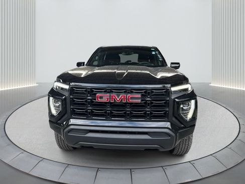 Used 2024 GMC Canyon Elevation image 2