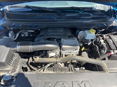 Used 2023 RAM 1500 Laramie AWD/4WD image 33