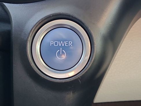 Used 2023 Toyota Sienna LE image 34