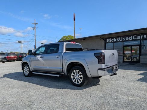 Used 2010 Toyota Tundra Limited image 7