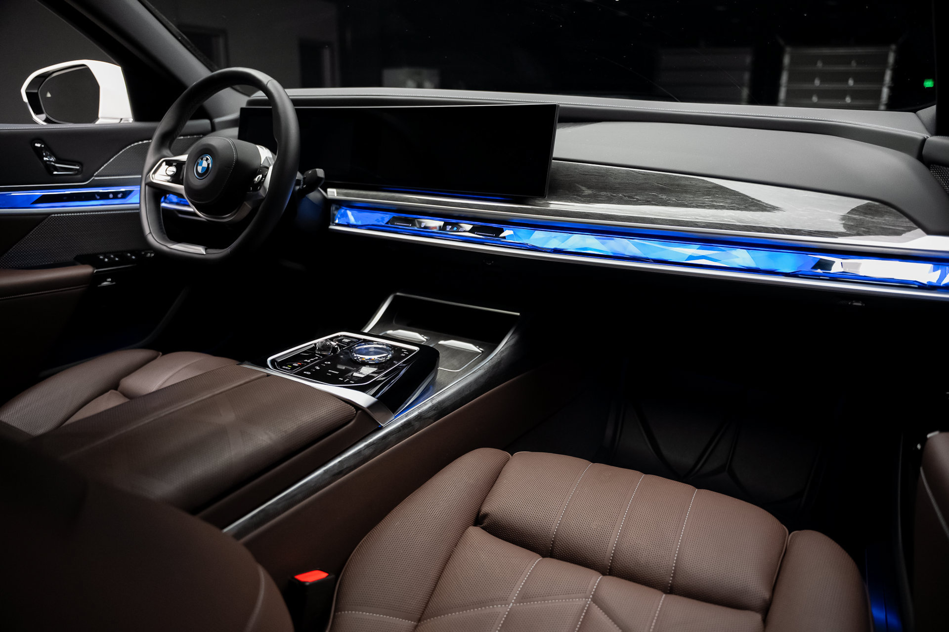 Used 2024 BMW i7 eDrive50 w/ Executive Package RWD image 56