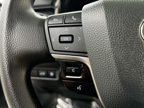 Used 2025 Toyota Camry LE image 37