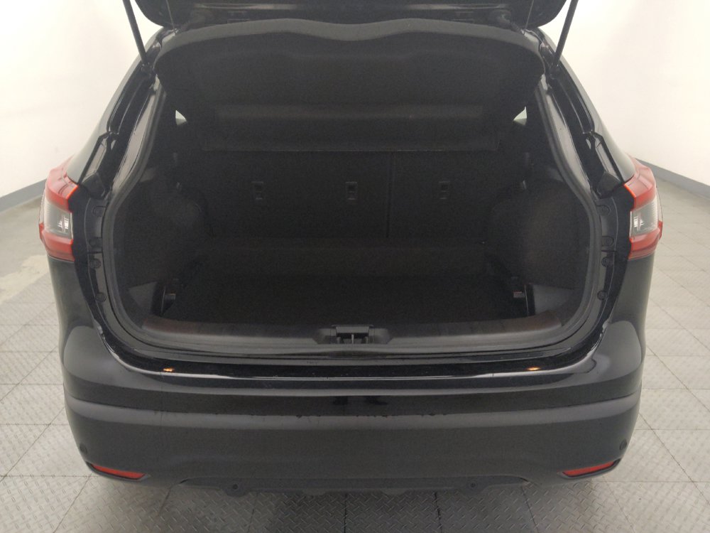 Used 2022 Nissan Rogue Sport SV FWD image 29