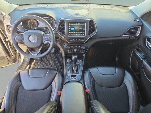 Certified 2021 Jeep Cherokee Trailhawk w/ Trailer Tow Group image 29