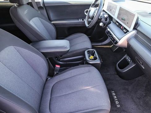 Certified 2024 Hyundai Ioniq 5 SEL image 18