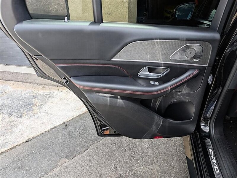 Used 2022 Mercedes-Benz GLE 53 AMG 4MATIC image 25