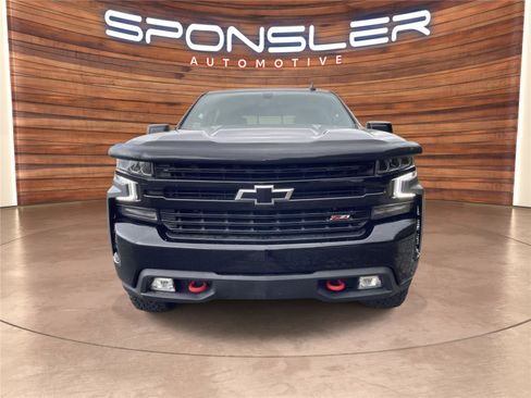 Used 2021 Chevrolet Silverado 1500 LT Trail Boss w/ Convenience Package II image 10
