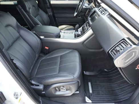 Used 2017 Land Rover Range Rover Sport HSE AWD/4WD image 23