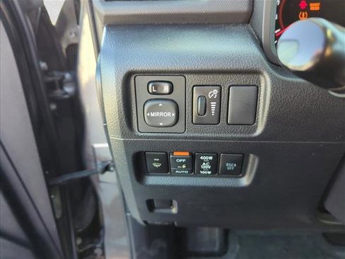 Used 2012 Toyota 4Runner Limited image 12