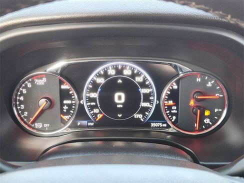 Used 2023 GMC Acadia Denali image 13