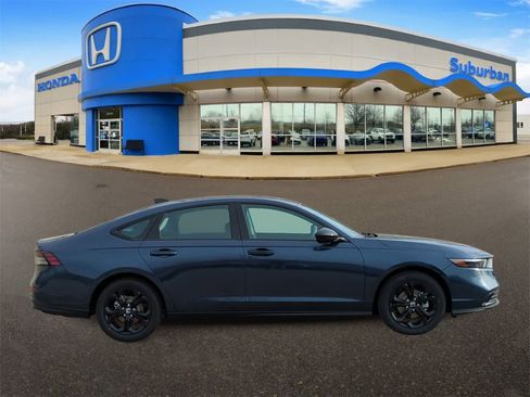 New 2025 Honda Accord SE image 9