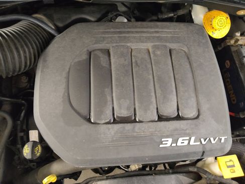 Used 2016 Dodge Grand Caravan SE w/ Quick Order Package 29E SE image 30