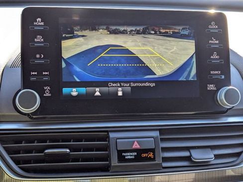 Used 2020 Honda Accord Sport image 15