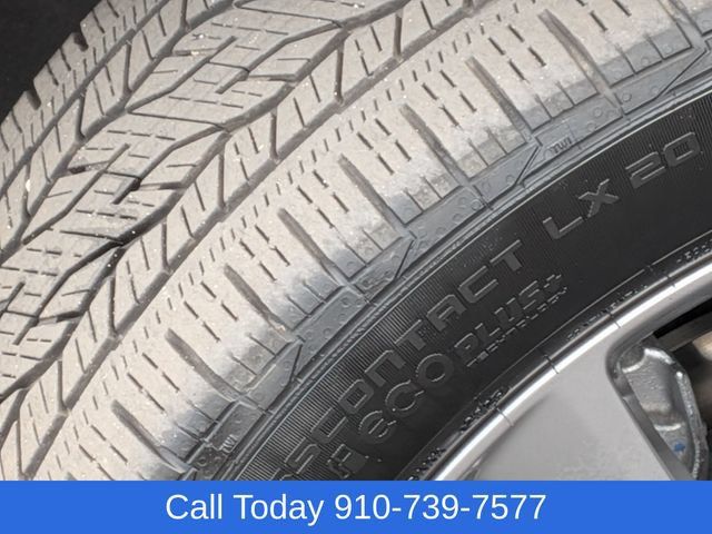 Used 2026 Buick Enclave Preferred FWD image 11