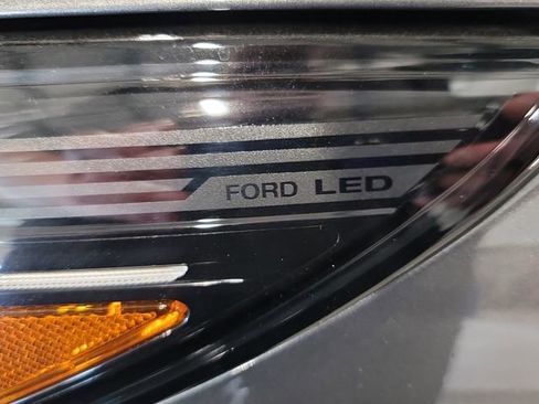 Used 2025 Ford Escape Platinum AWD/4WD image 30