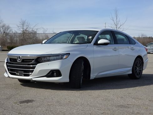 Used 2022 Honda Accord EX-L image 12