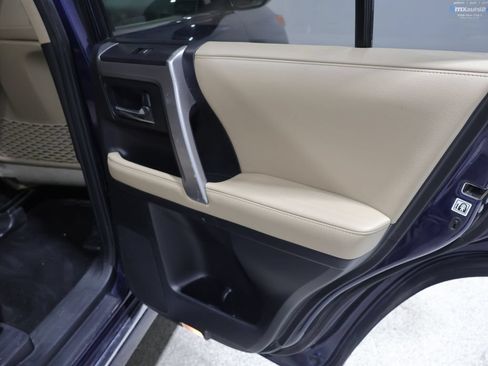 Used 2018 Toyota 4Runner Limited AWD/4WD image 24