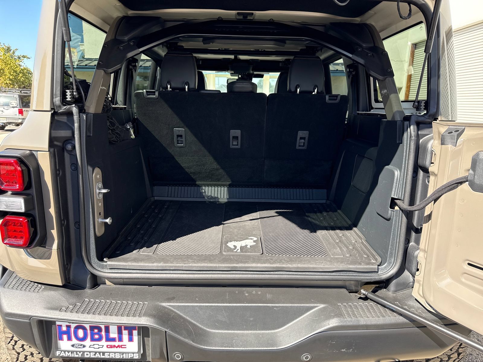 Certified 2025 Ford Bronco Raptor w/ Interior Carbon Fiber Pack AWD/4WD image 23