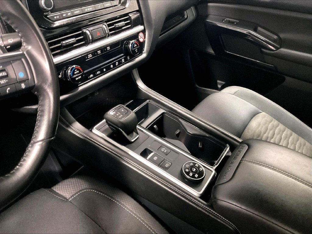 Certified 2025 Nissan Pathfinder SV AWD/4WD image 20