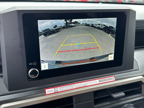 New 2025 Toyota Tacoma SR5 image 33