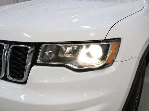 Used 2021 Jeep Grand Cherokee Limited AWD/4WD image 35