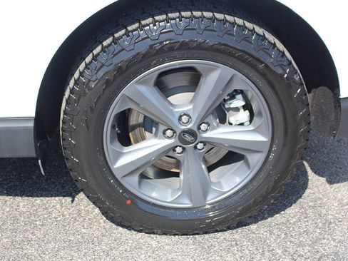 Used 2023 Ford Edge SEL w/ Sport Appearance Package image 15