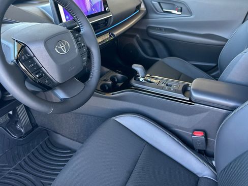 New 2026 Toyota Prius Limited image 11