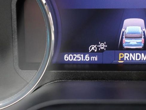 Used 2024 Ford Expedition Limited image 5