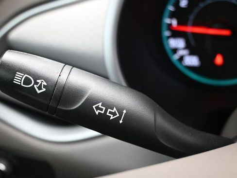 Used 2022 Chevrolet Malibu LT image 12